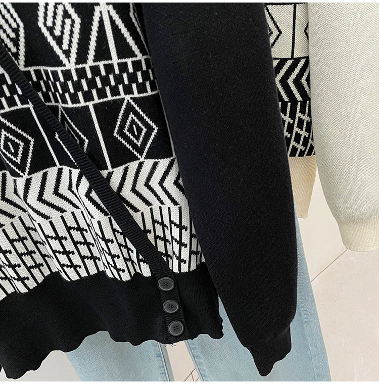 Plus Size Autumn Turtleneck Sweater Tops Women Geometric Print Fashion Irregular Patchwork Ladies Sweaters Loose Woman Sweater