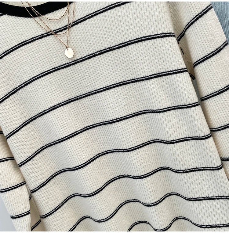 Plus Size Women 2024 Autumn Collection New Contrasting Striped Knit Sweater Fat Girl Fashion Design Sense Sweater Base Shirt Top