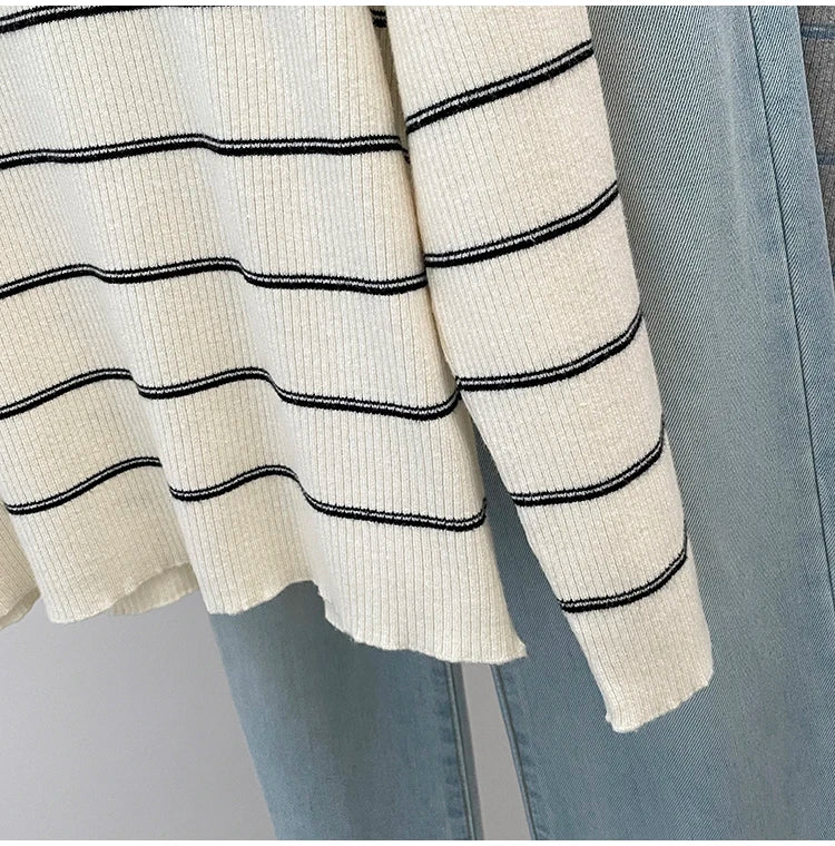 Plus Size Women 2024 Autumn Collection New Contrasting Striped Knit Sweater Fat Girl Fashion Design Sense Sweater Base Shirt Top